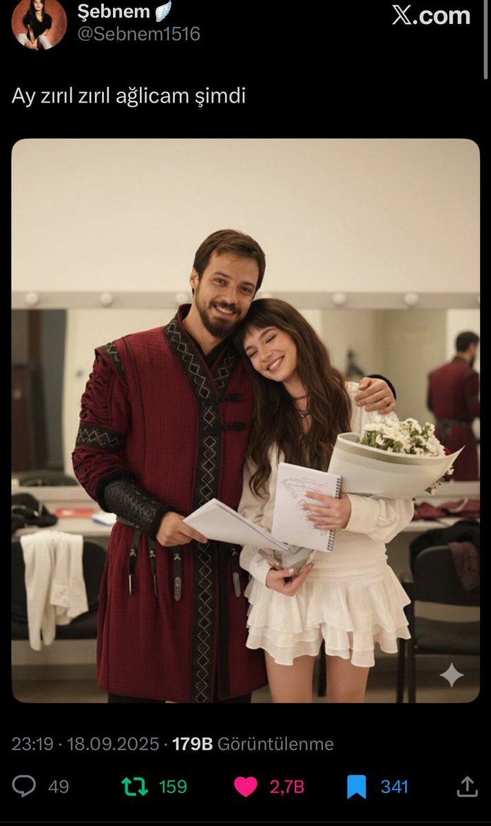 Nurdedikkyaaa's tweet image. Birbirlerine o kadar çok yakışıyorlar ki sahtesi de gerçeği de insanların favorisi ✨ #minmer