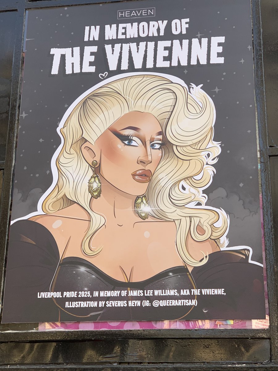 In memory of The Vivienne.
In Victoria Street, Liverpool.
en.wikipedia.org/wiki/The_Vivie…
"James Lee Williams (12 April 1992 – 3 January 2025), known professionally as The Vivienne, was a British drag queen from Colwyn Bay, Wales"

#TheVivienne 
#Liverpool
