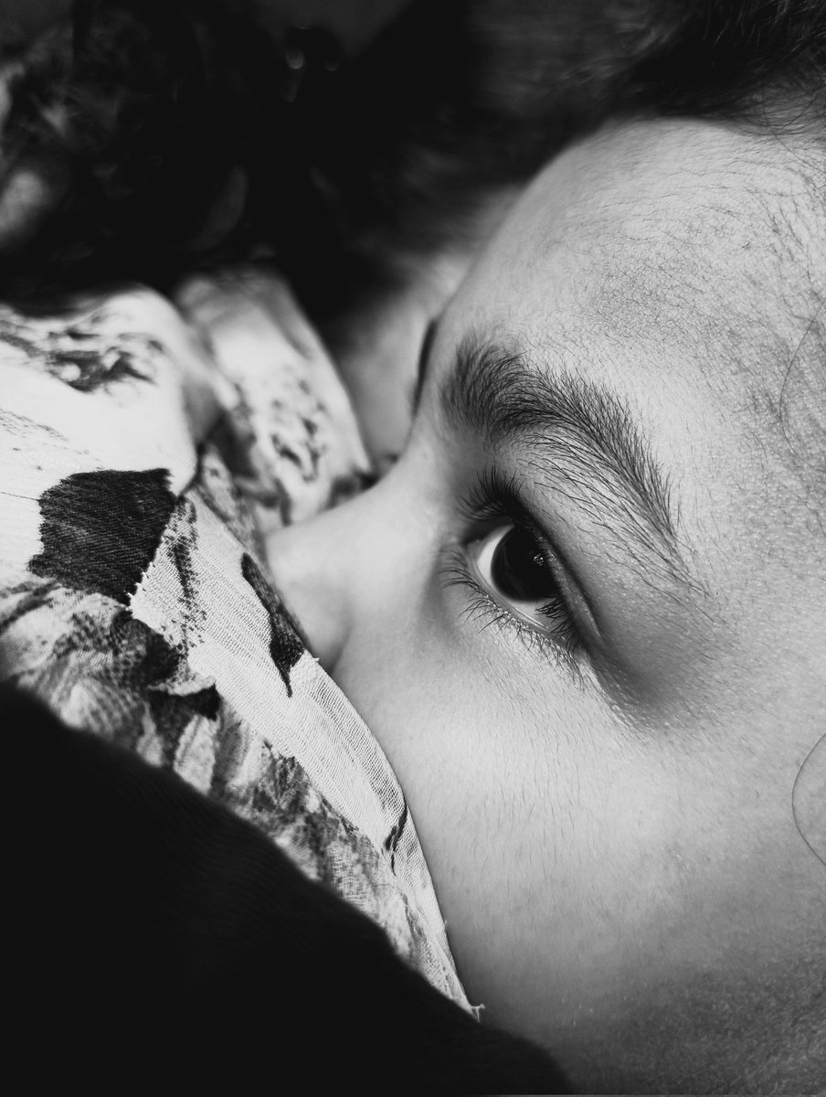 Sumeetshelte's tweet photo. Candid hits different in Black &amp; White Preset on the CMF Phone 2 Pro 🖤

#WithCMFPhone2Pro @cmfbynothing @nothing @nothingindia @getpeid @AkisEvangelidis @HimanshuT_CMF @Technerd_9 https://t.co/PVr133S3WD