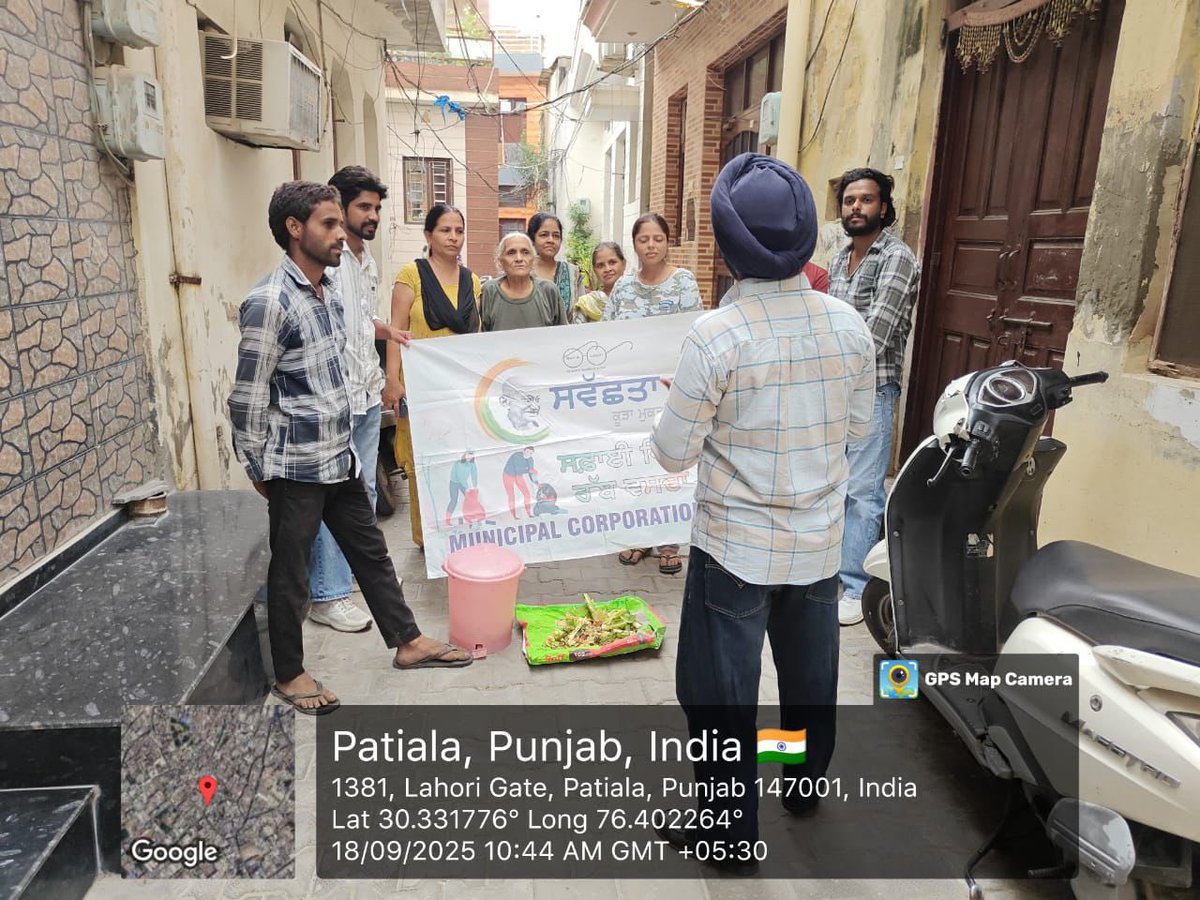 mc_patiala01's tweet photo. โ๏ธ Segregation & composting demos at Wards 51, 48, 34
โ๏ธ Door-to-door awareness at Wards 38, 48 (Lahuri Gate), 51 (Sewak Colony)
โ๏ธ Live demos at Wards 5 & 9
๐ 600 kg wet waste โ 21 compost pits
#SwachhataHiSewa #Swachhotsav #MCPatiala #CleanPatiala https://t.co/23iSrJi2kq