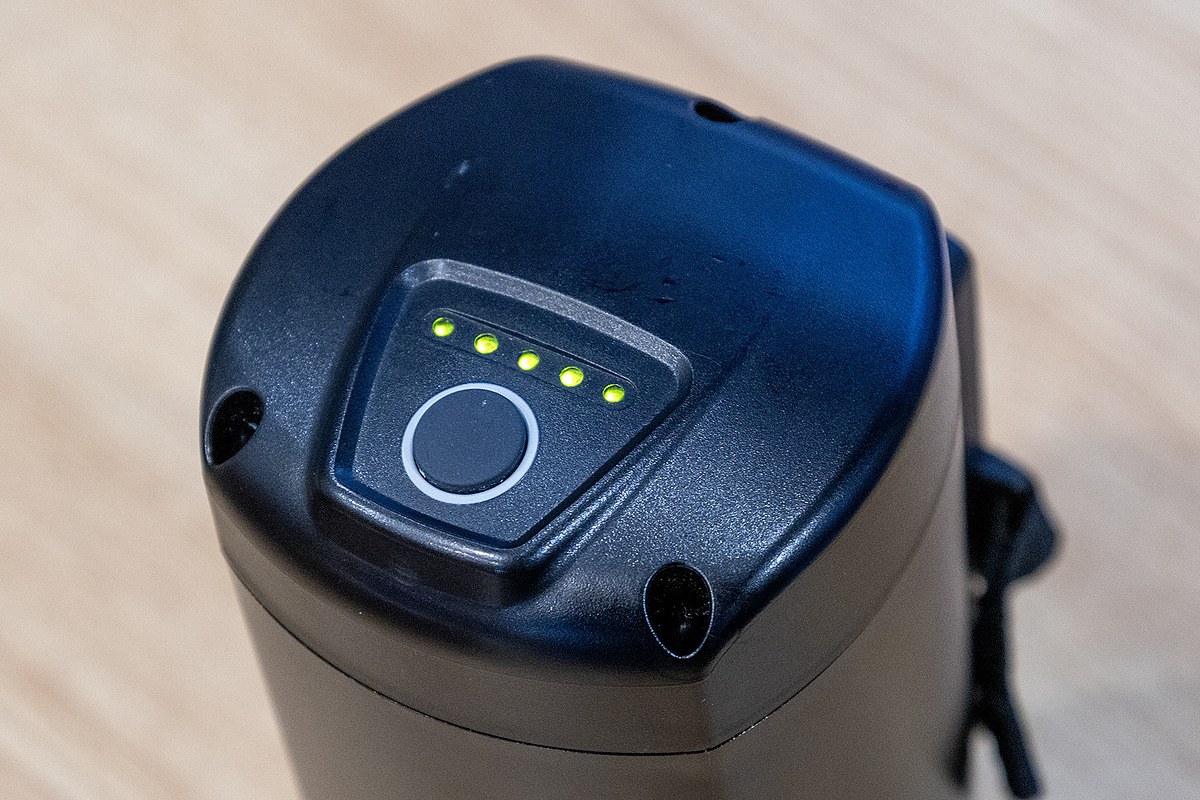 kaden_watch's tweet image. BESVのグラベルe-bike専用レンジエクステンダーを試す! アシスト距離と充電性能の実力は?【e-bike試乗レビュー】- 家電 Watch kaden.watch.impress.co.jp/docs/column_re… #BESV #JGR