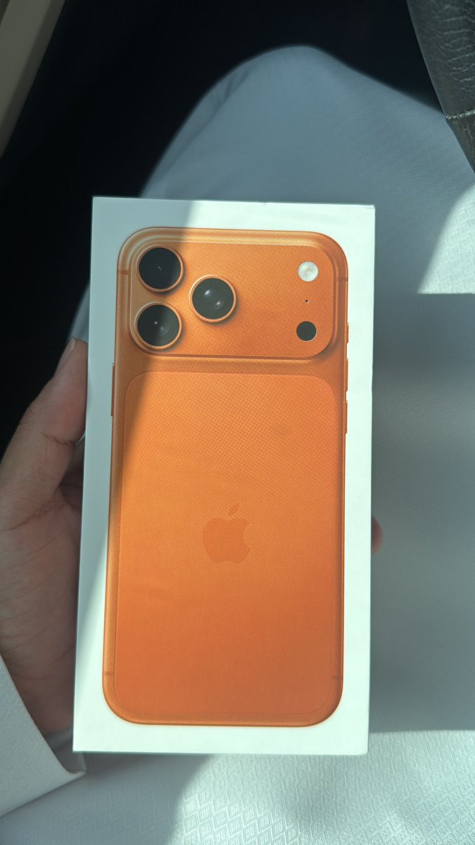 هلا بالبرتقالي