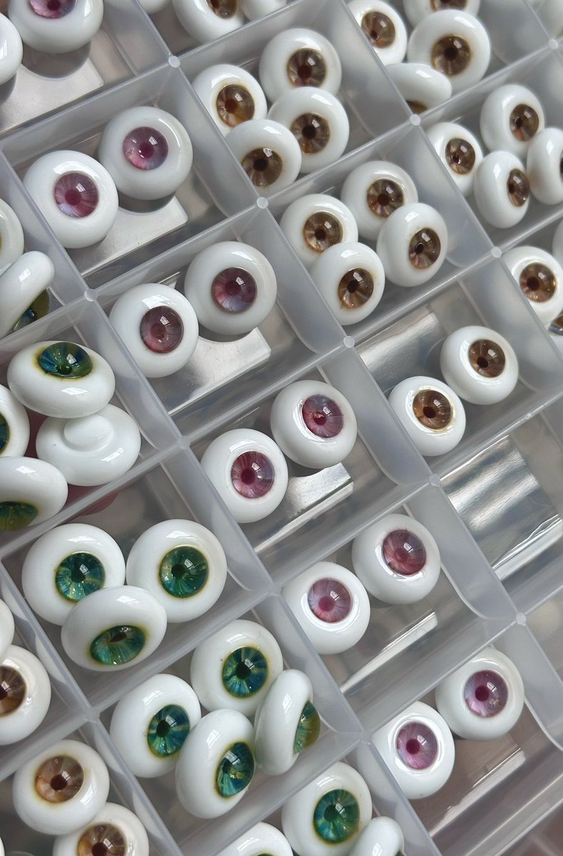 ドールアイ - Search / X