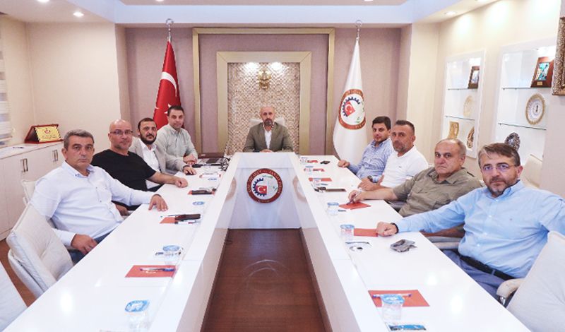 Odamız Yönetim Kurulu 150. Toplantısı Cem Temizel Başkanlığında Gerçekleştirildi
Detaylar 🔗 rizetso.org.tr/H=3759
#rize #RizeTSO #TOBB