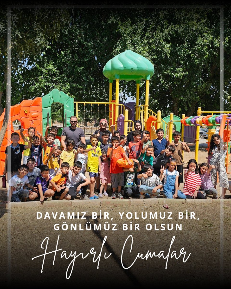 💛😊 Kardeşlik ruhuyla, omuz omuza büyüyen bir nesil en büyük zenginliğimizdir. Yüzlerindeki bu samimi tebessüm, aydınlık yarınlarımızın müjdecisi olsun.

🌙 Hayırlı Cumalar.

#tugva #tugvakilis #hayırlıcumalar