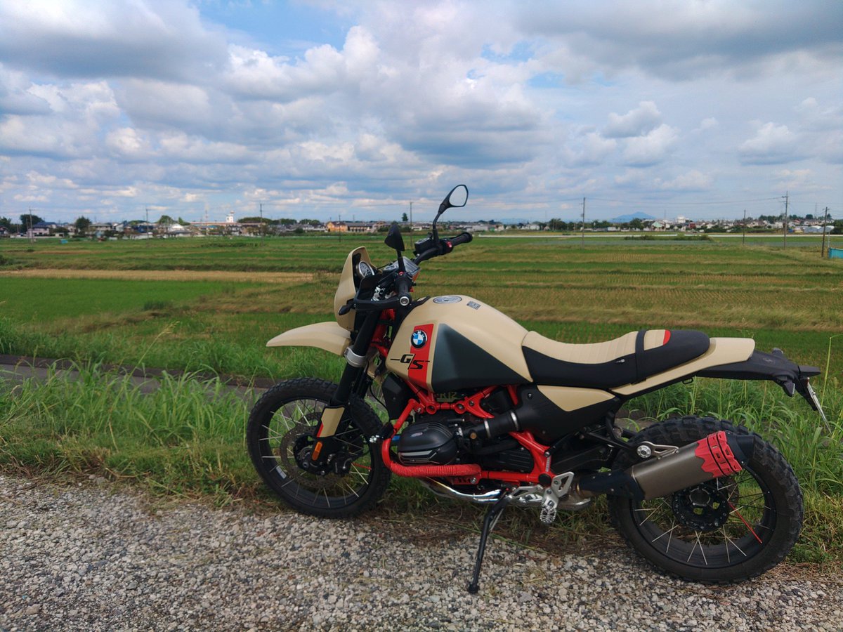 KTM819O4's tweet photo. #R12GS #ANAKEEwild #良好ダートは良好 #気温27度 #秋が来た https://t.co/6unptKASrw