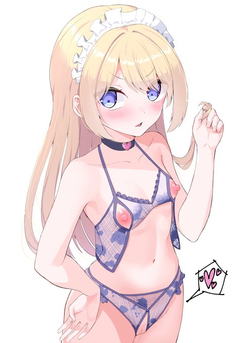 意味無さそうなエロ下着を着せられてご立腹なロリメイドさん 