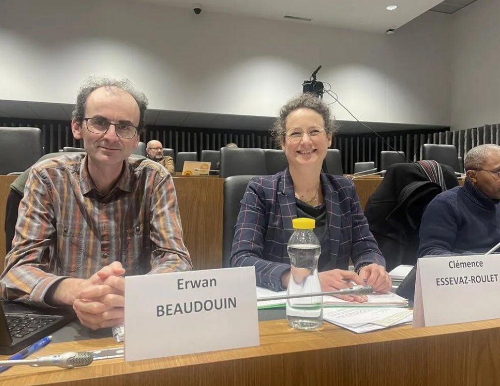 Dinan : l’élu d’extrême-gauche, Erwan Beaudoin, surpris prenant des photos dans des toilettes… il a démissionné de ses fonctions !
Entre les pédophiles, les drogués, et les pervers, elle est belle la gauche…