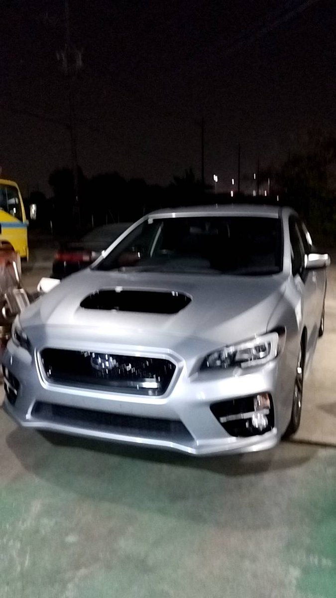 th_factory123's tweet photo. #ＷＲＸ　#Ｓ４　納車前のメンテ中です～
バルジの色が剥げていたので、お客様の要望で
ブラックに塗装して
ボディーコーティングを施工し
エンジン内部洗浄+フルオイル交換して
絶好調になりました～!(^^)! https://t.co/6VyYVfY4XH