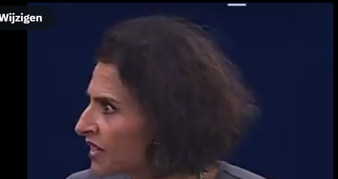 D62Darya's tweet image. Behold The Devil In Disguise! #scary