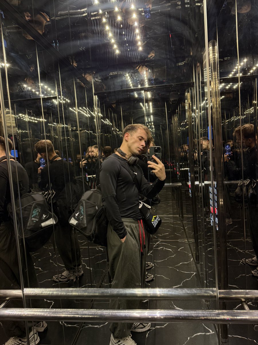 NoInfoProvided tweet media