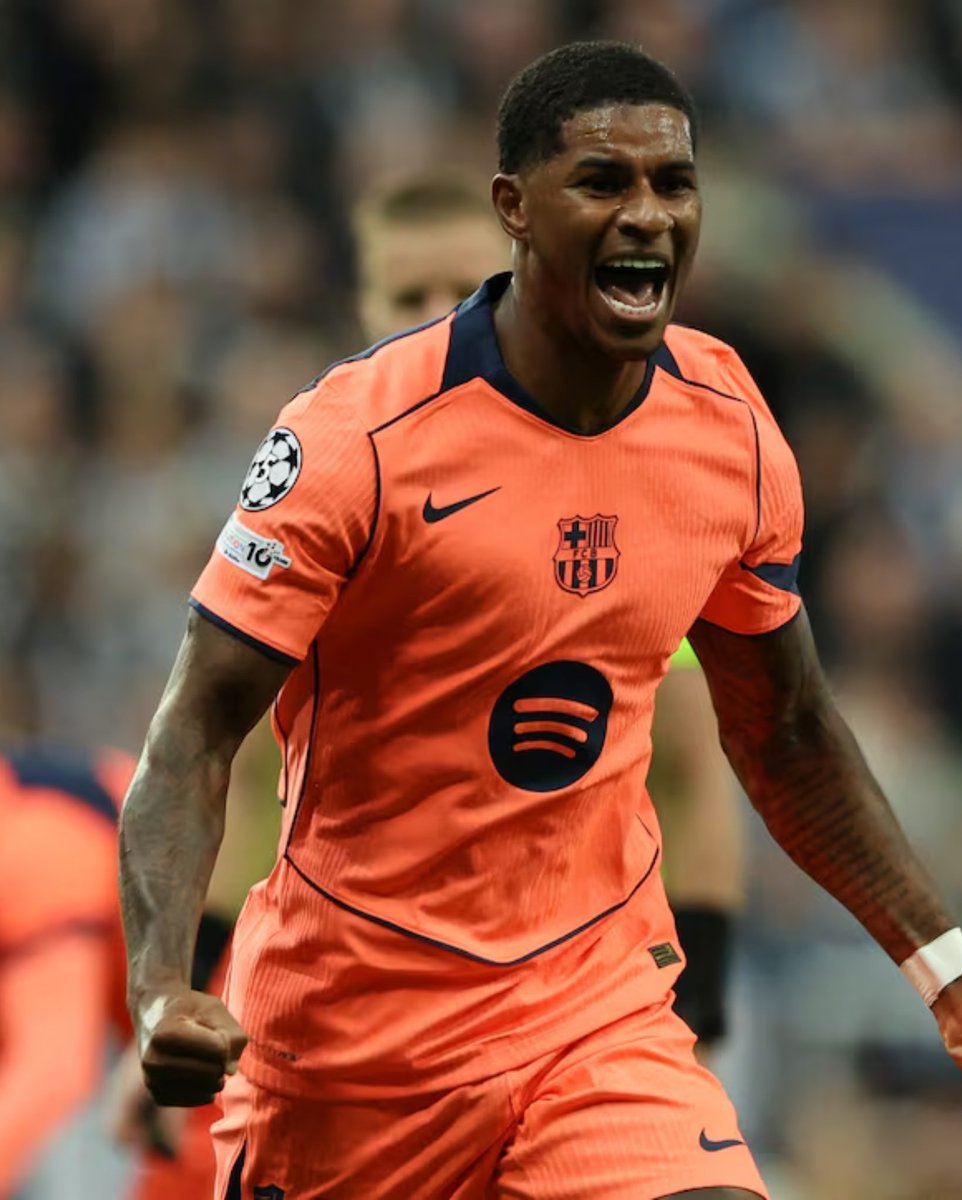 iSportsAPI's tweet image. Rashford bagged a brace to fire Barcelona to their first Champions League win.
"I'm learning a lot; it's a new style of football, but it's making me a better player."😆
▫️ Shots: 6
▫️ Goals: 2
▫️ Acc. Passes: 29/38
▫️ Chances Created: 2
▫️ Touches: 64
#NewcastleBarça #UCL