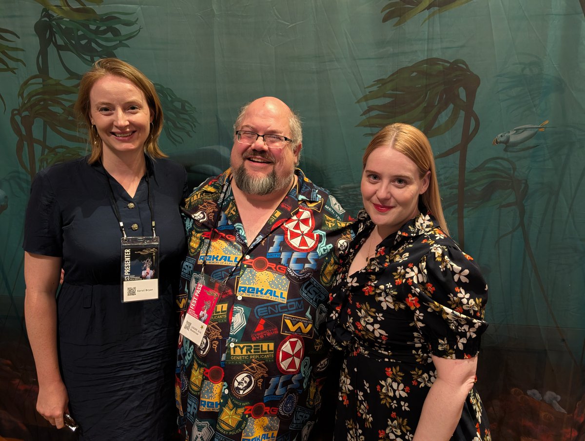 KBox_in_the_Box's tweet photo. After reviewing their fine films for the @ptleader, I was fortunate enough to talk shop with talented writer-directors Kersti Bryan and @VivianKerr at the @PTFilmFest.

Bill Murray: "So I got that goin' for me. Which is nice."

#ptfilmfest https://t.co/o0Lsjpas6N