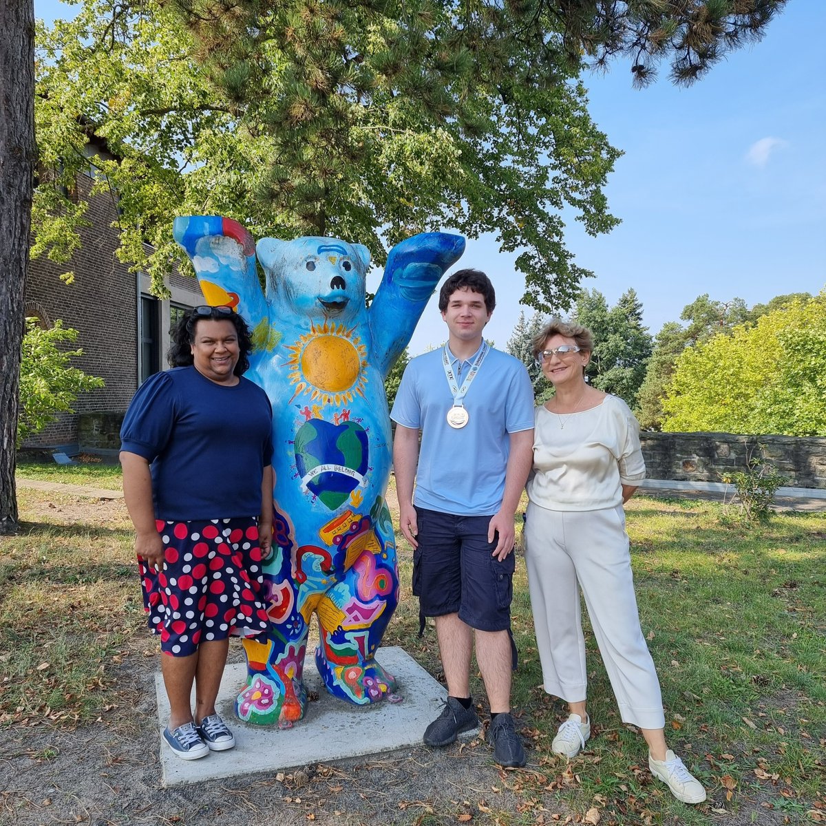 Congratulations to David, Grade 12, on earning a bronze medal at the International Mathematical Olympiad in Australia! Competing against peers from 100+ countries, he showed dedication, perseverance &amp; global spirit.

hubs.li/Q03Jfmx10

 #BBIS #imo2025 #IMO