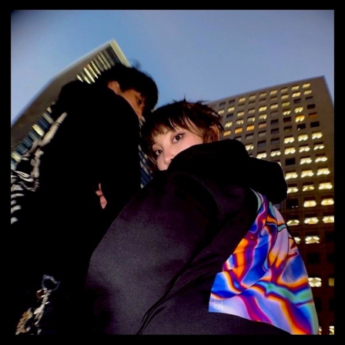 TOUR 2025 〜bulb〜 新グッズ公開&通販スタート😈✨ ＼ 🎁通販ご購入