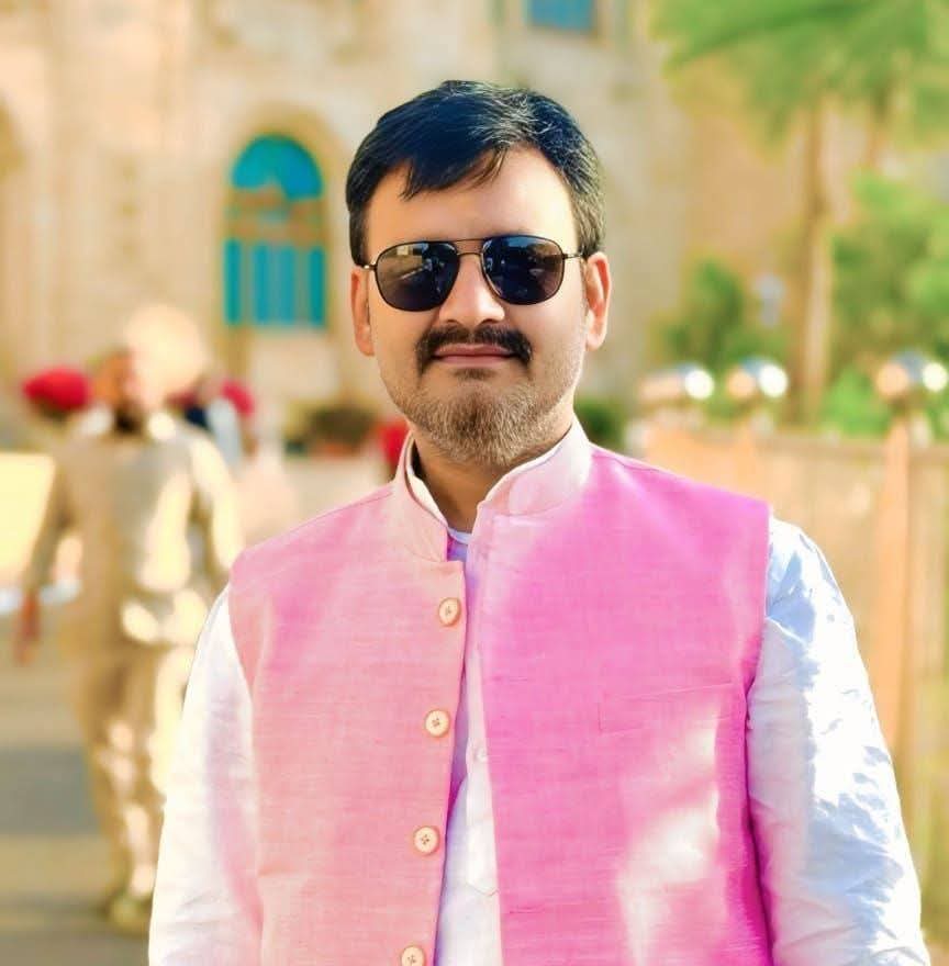 77shuklaShukla's tweet image. जनपद~बलिया (U P)
भारतीय जनता पार्टी के लोकप्रिय और यशस्वी #जिला_अध्यक्ष  Sanjay Mishra  जी को जन्मदिन की हार्दिक शुभकामनाएं ..
#Shailendra _ Shukla 
#Bjp Bansdih_ mandal Mantri 🙏🙏