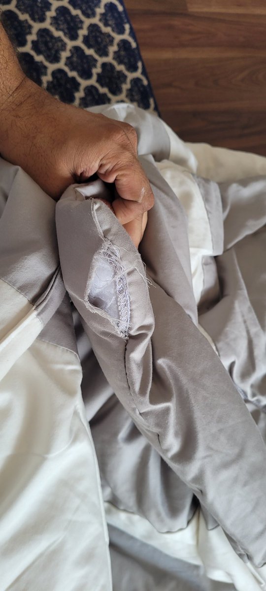 Niktweetx's tweet photo. @Nilkamal_Homes
Bought a so-called premium quilt from Amanora Nilkamal. In less than a month, the stitches came out! Shocked to hear from the store that there’s no guarantee. Really disappointed—makes me question trusting your products again. #Nilkamal #CustomerExperience https://t.co/CERfP0UVKA