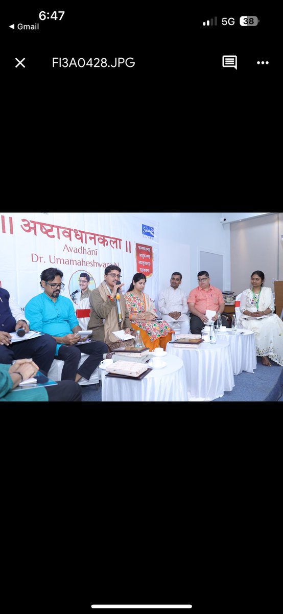 dharmastudies's tweet image. A glimpse into the spellbinding performance of Aṣṭāvadhānaṃ by Dr. Umamaheshvara N. at K. J. Somaiya Institute of Dharma Studies. 
An afternoon of intellect, creativity, and poetic brilliance. 

#somaiyavidyaviharuniversity #dharmastudies #indianknowledgesystem #avadhanam