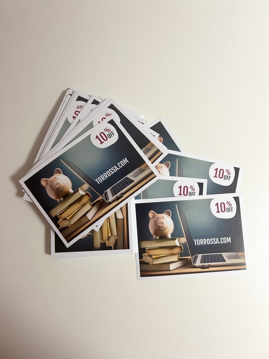 #rivista #FiRiv25 '
Questo fine settimana a Firenze c'è RiVista, la biennale delle riviste e dell'editoria indipendente!
Allo stand collettivo del CRIC (Coordinamento delle riviste italiane di cultura) trovate le nostre cartoline con uno sconto riservato a tutti i partecipanti!