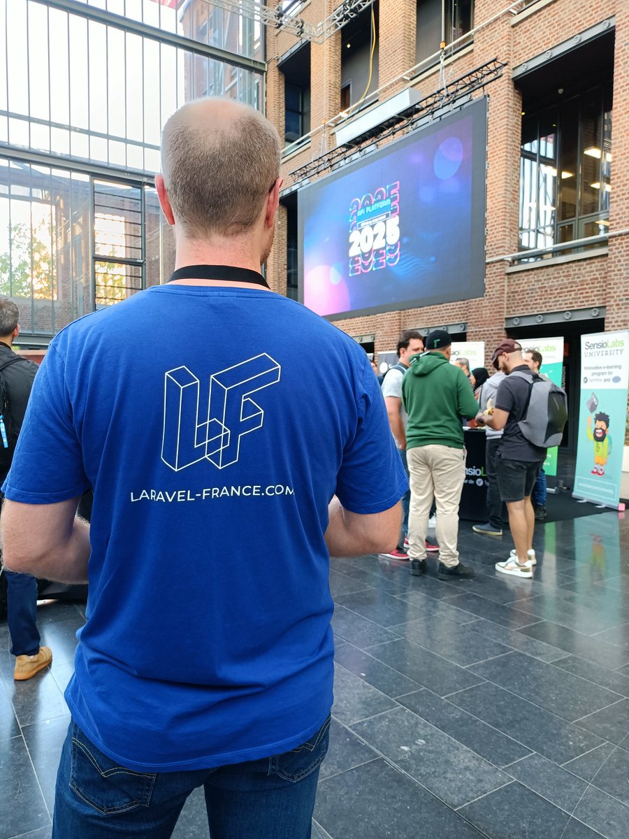 laravel_france's tweet image. Jour 2 de l&apos;#apiplatformcon 
Au programme de la journée : des API, Fraken et des LLM 👏