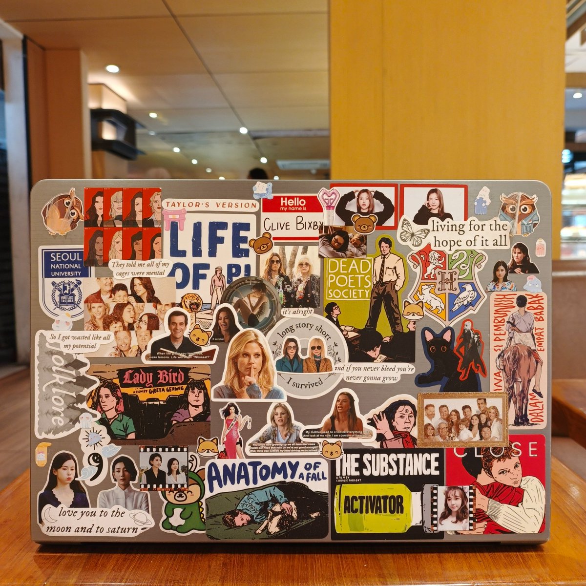 I'm a proud fangirl.