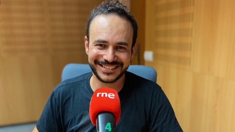 Mañana nos sumergimos en el apasionante mundo de la Física Cuántica con Luis Correa, investigador del departamento de Física <a href="/ULL/">Universidad de La Laguna</a>  Hablaremos de los sistema cuánticos abiertos <a href="/cuantica2025/">QIPC Spain</a> #IYQ2025

🗓️20 de septiembre
⏰12:30 h
📻Radio5⃣ <a href="/RTVECanarias/">RTVECanarias</a>