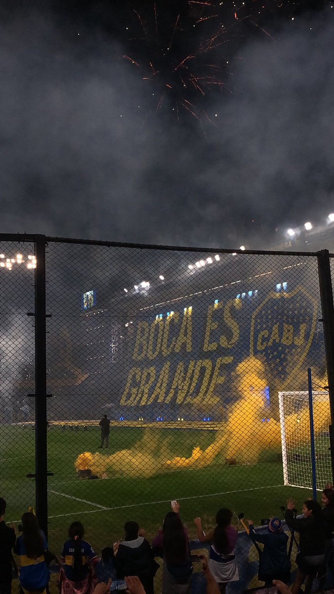 Quando si parte con aspettative alte, la caduta può essere ancora più difficile da digerire.
Concludiamo la preseason di <a href="/VPGItaly/">Virtual Pro Gaming Italy 🇮🇹</a> con un posto in Serie C.
Questo ci darà ancora di più la forza di lavorare per tornare al livello che abbiamo lasciato anni fa.

#MiCasaEsElBarrio 🇦🇷