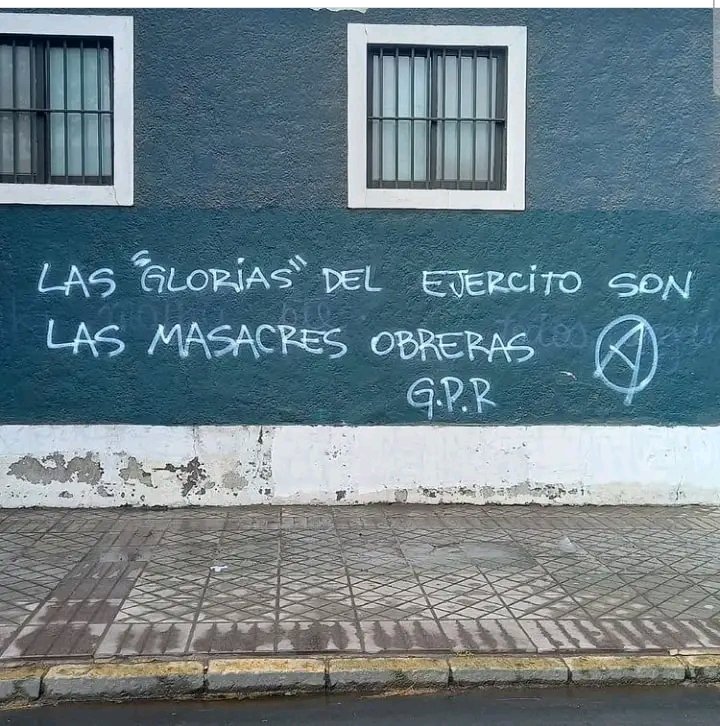 Las "Glorias" Del Ejército son las masacres obreras Ⓐ