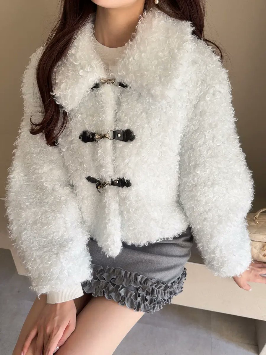 アンミール An MILLE ゴールドボタンファーコート AnMILLE on X