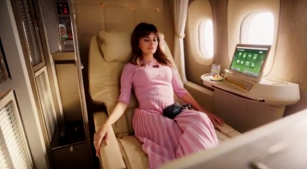 Artefactobiz's tweet image. Construcción de decorados para Fly Emirates. Gracias @twentyfour7team 

Buenos días.. Colegas.

#artefactoescenografía #artefactoworkshop #setbuilder #setconstruction #construcciondedecorados #nosencantanuestrotrabajo