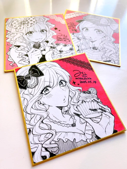 Sweet Girls🍒🍰🧁
イベントで販売する描き下ろし色紙〜 