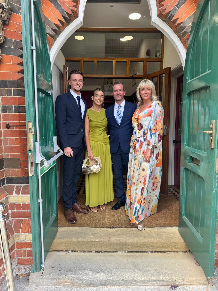 Adrian Collman tweet media