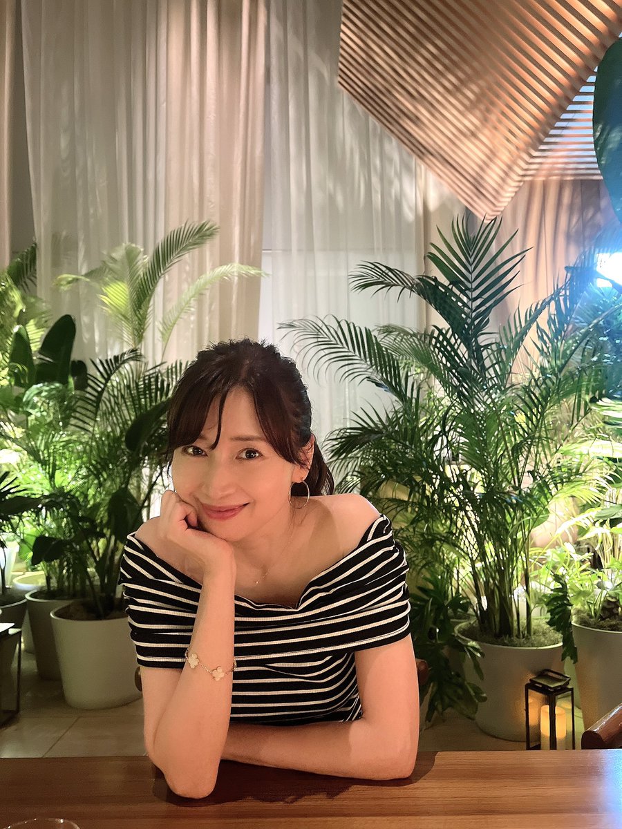 nakanokumiko's tweet image. 先日の東京エディション虎ノ門でのカフェタイム☕️🌿
夜景が最高だった🗼✨

#東京エディション虎ノ門
#東京タワー
#tokyotower
#ロビーバー