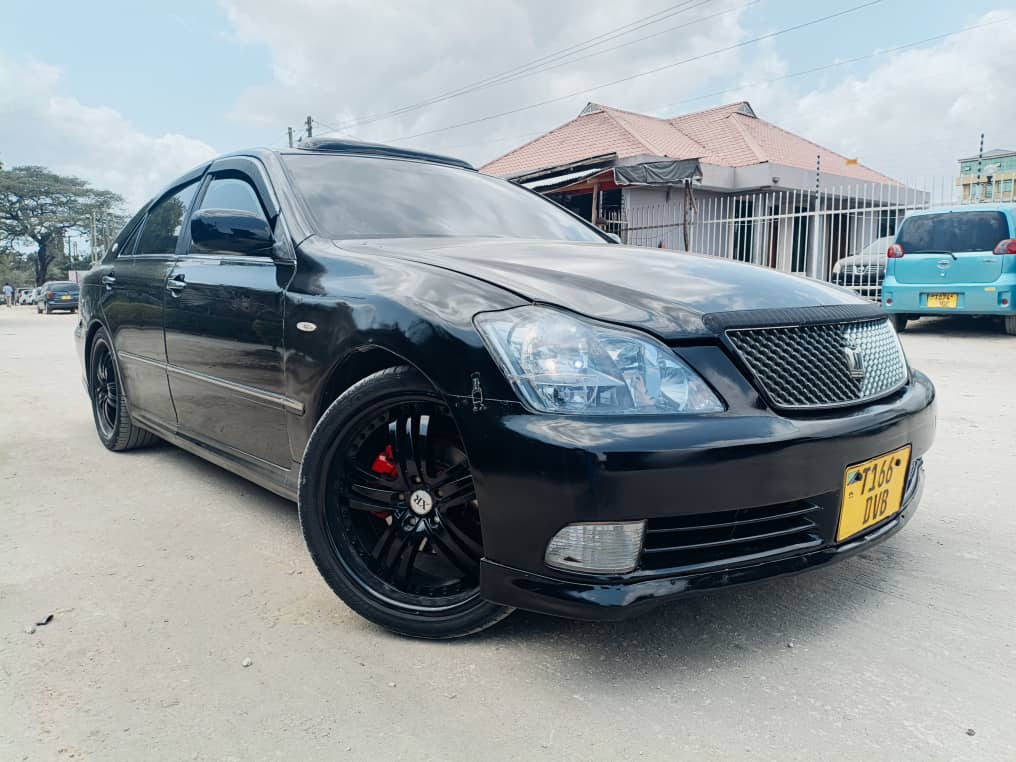Calvnminja's tweet image. *TOYOTA CROWN  ATHLETE #DVB*
Cc 2490
Full Ac
Full Music
*SunRoof*
Full Document.
NO:0769990121

*PRICE: 12.8MILLION*