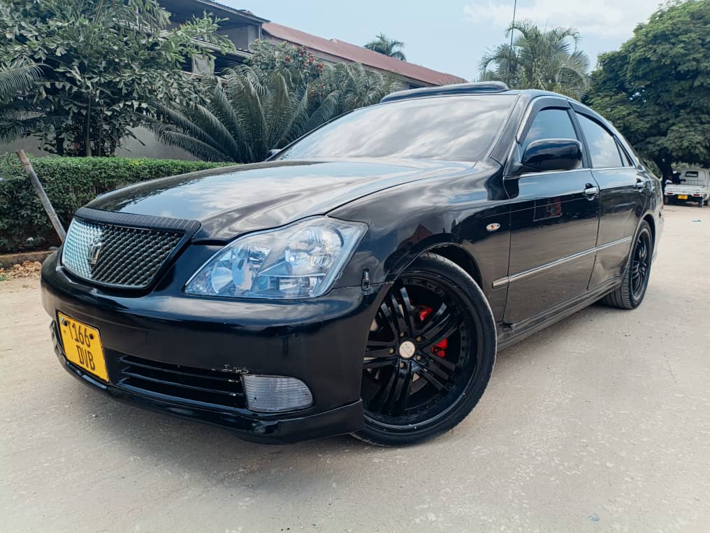 Calvnminja's tweet image. *TOYOTA CROWN  ATHLETE #DVB*
Cc 2490
Full Ac
Full Music
*SunRoof*
Full Document.
NO:0769990121

*PRICE: 12.8MILLION*