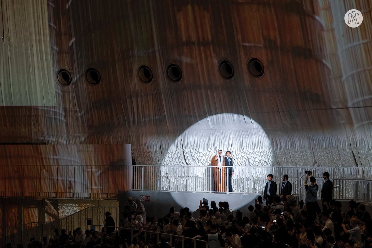 #عاجل | #خالد_بن_محمد_بن_زايد، ولي عهد #أبوظبي، يشهد فعاليات الاحتفال بـ"يوم دولة #الإمارات" في "#إكسبو_2025_أوساكا" والتي شملت تنظيم جناح الدولة في المعرض أنشطة تراثية وثقافية متنوعة، بمشاركة 17 جهة وطنية، لتعريف الجمهور بأصالة التراث الإماراتي وعرض منجزات الدولة وطموحاتها