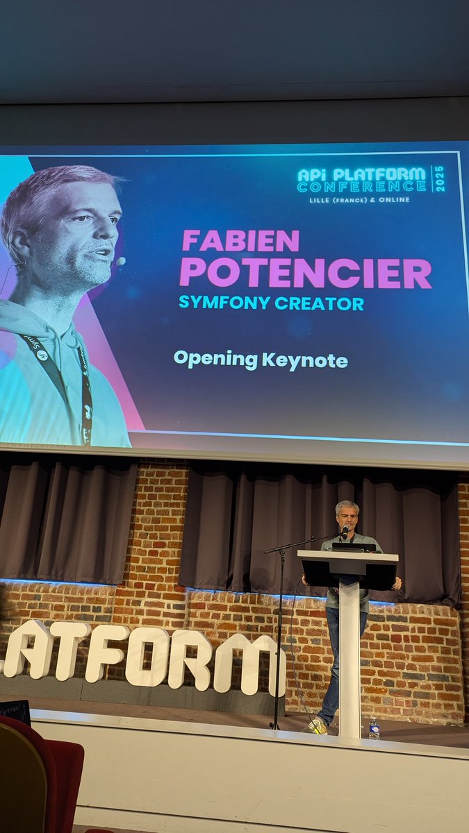 BakslashHQ's tweet image. Here we go for the second day of #APIPlatformCon, and what better way to kick it off than with @fabpot talking about LLMs and their impact on the way we build APIs! 👌