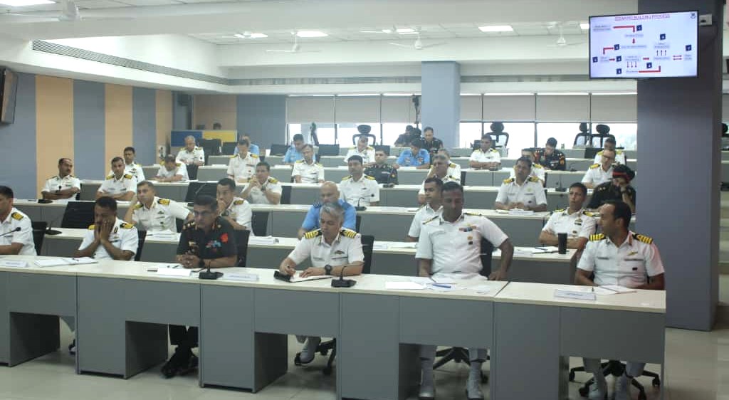 HQ_IDS_India's tweet image. An insightful capsule on Comprehensive Assessment for Security Strategies #COMPASS conducted for officers of the #NHCC at Naval War College #NWC by faculty of #CDM_IDS. 
The discussions covered critical processes of environment scanning, #SWOT analysis and strategy formulation.…
