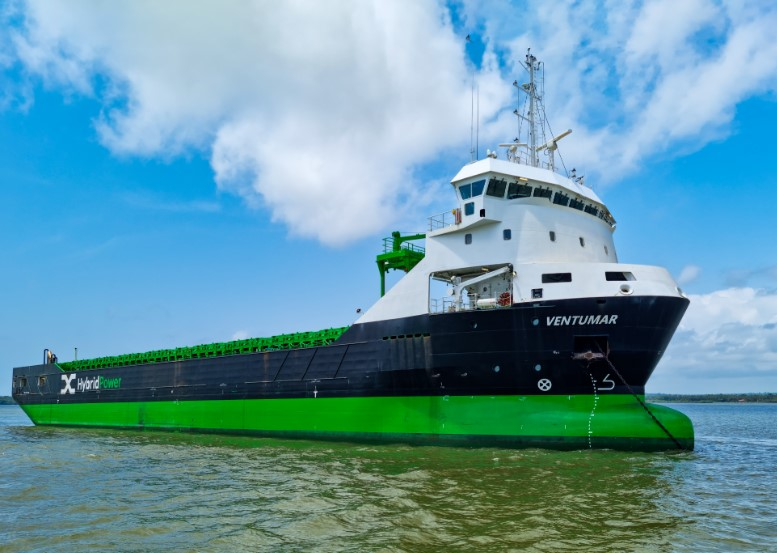 OE_greenmarine's tweet image. AtoB@C Shipping: Eighth plug-in hybrid newbuild delivered
shorturl.at/OObyj

#maritime #shipbuilding #plugin #hybrid #electric #vessels #decarbonization