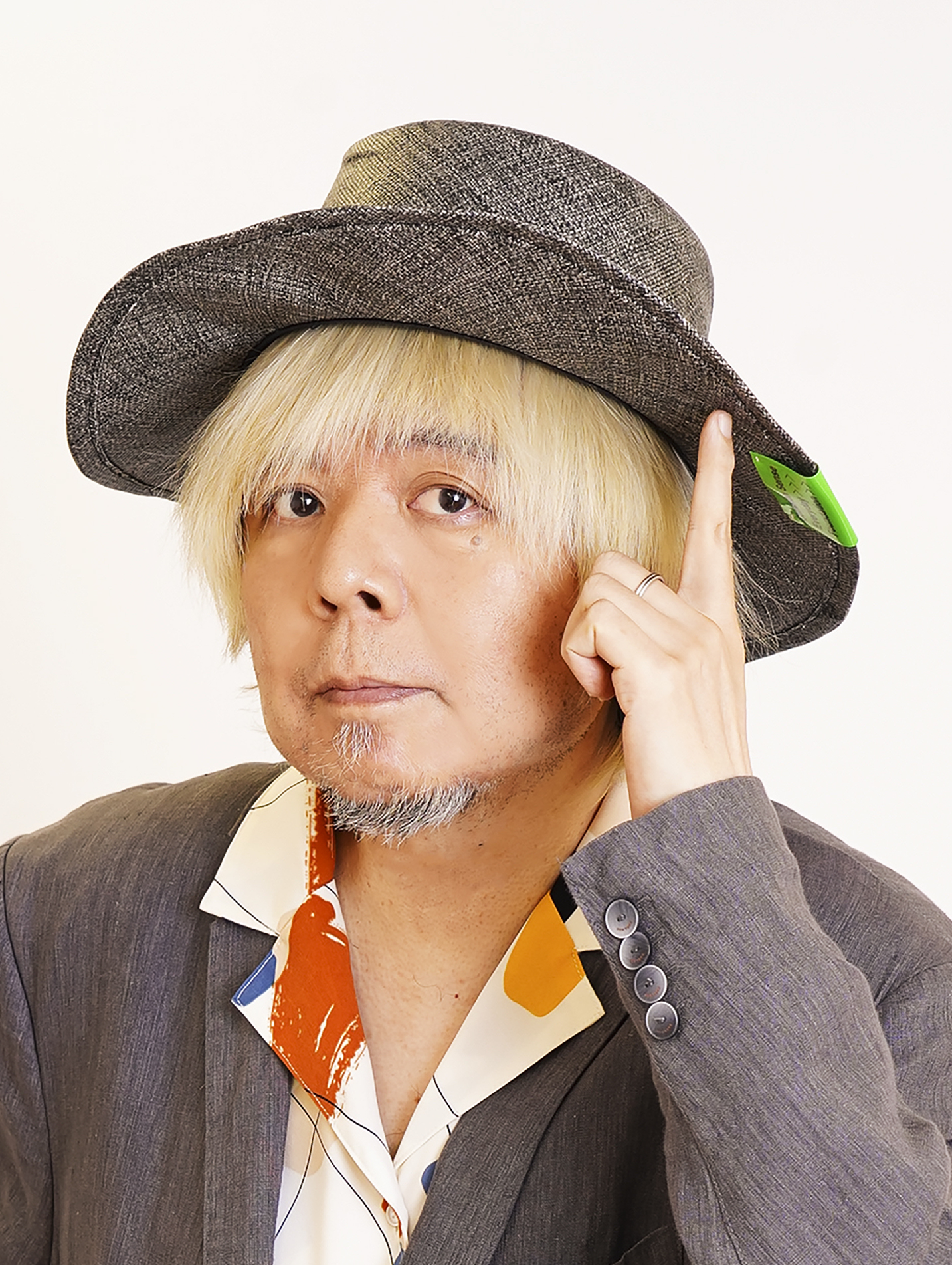 ナイロン100℃ (@NYLON100C_info) / X