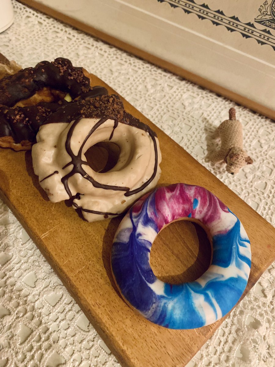 myao_my1's tweet image. #charmyおやつ

父の月命日

カラフル🍩と白い薔薇でお疲れ様です

#消費税廃止