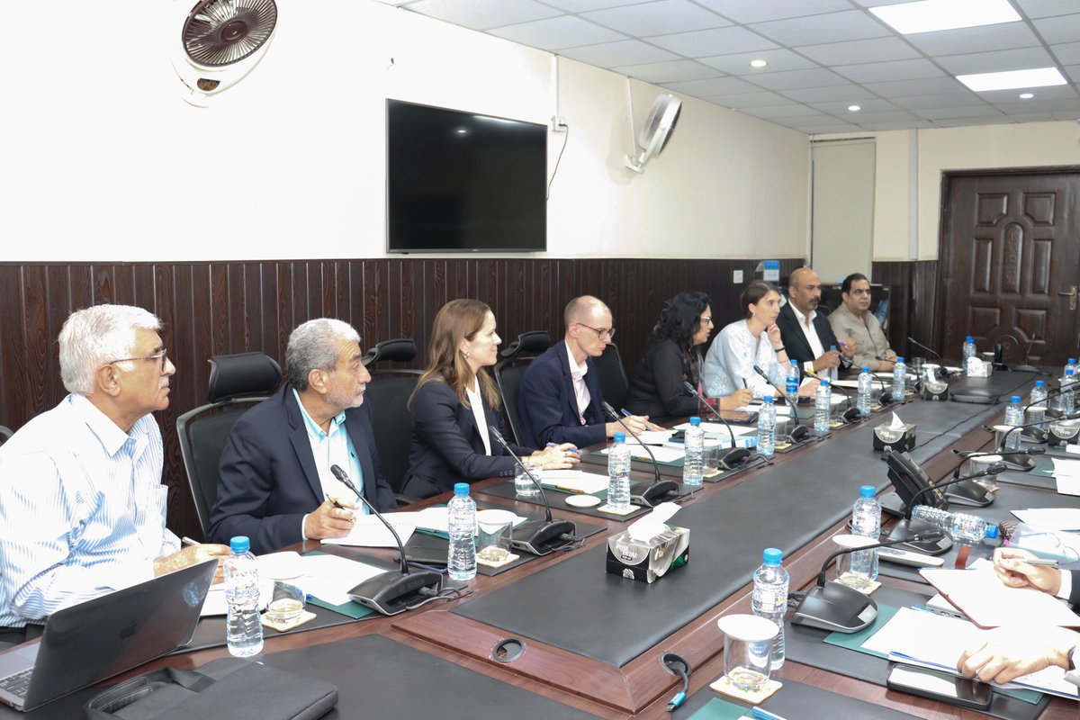 PHC_Punjab's tweet image. British High Commission delegation’s visits to PHC

A high-level delegation of the British High Commission, led by Development Director Sam Waldock, visited the Punjab Healthcare Commission (PHC) to review collaboration under the FCDO-funded Evidence for Health (E4H) programme.