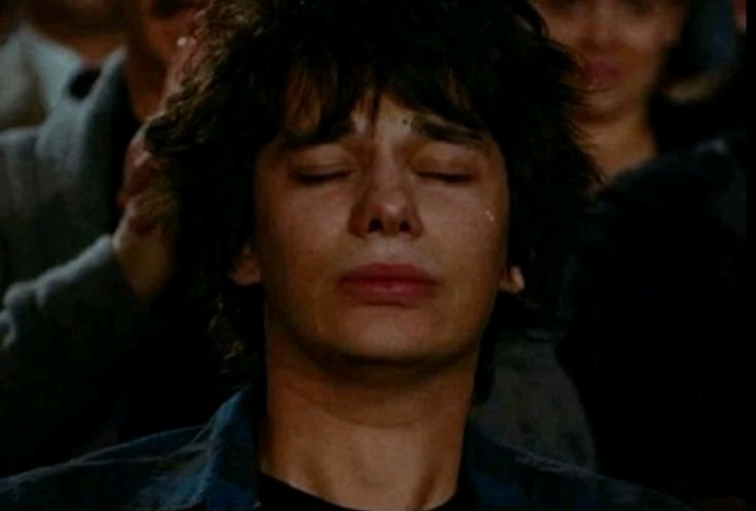 mariconawn's tweet image. Acredito que todo homem bonito demais perdeu todo o potencial de ser uma bela gostosa