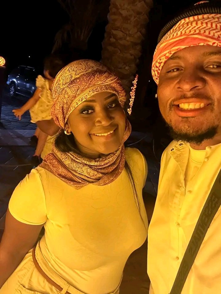 akometsimw's tweet photo. Unofficial Results: Oimba awiri oyendera limodzi amene anawatengerako azikazi awo ku Desert Safari, Dubai 👏🏾 https://t.co/QYPRHFTqGh