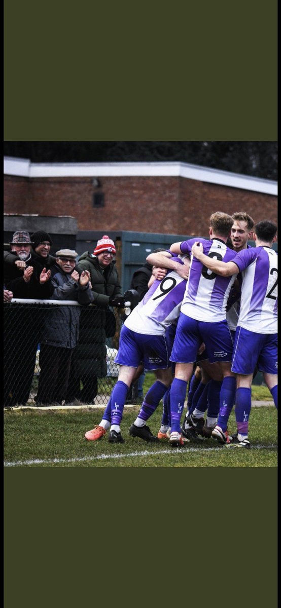 Beanie Boy tweet media