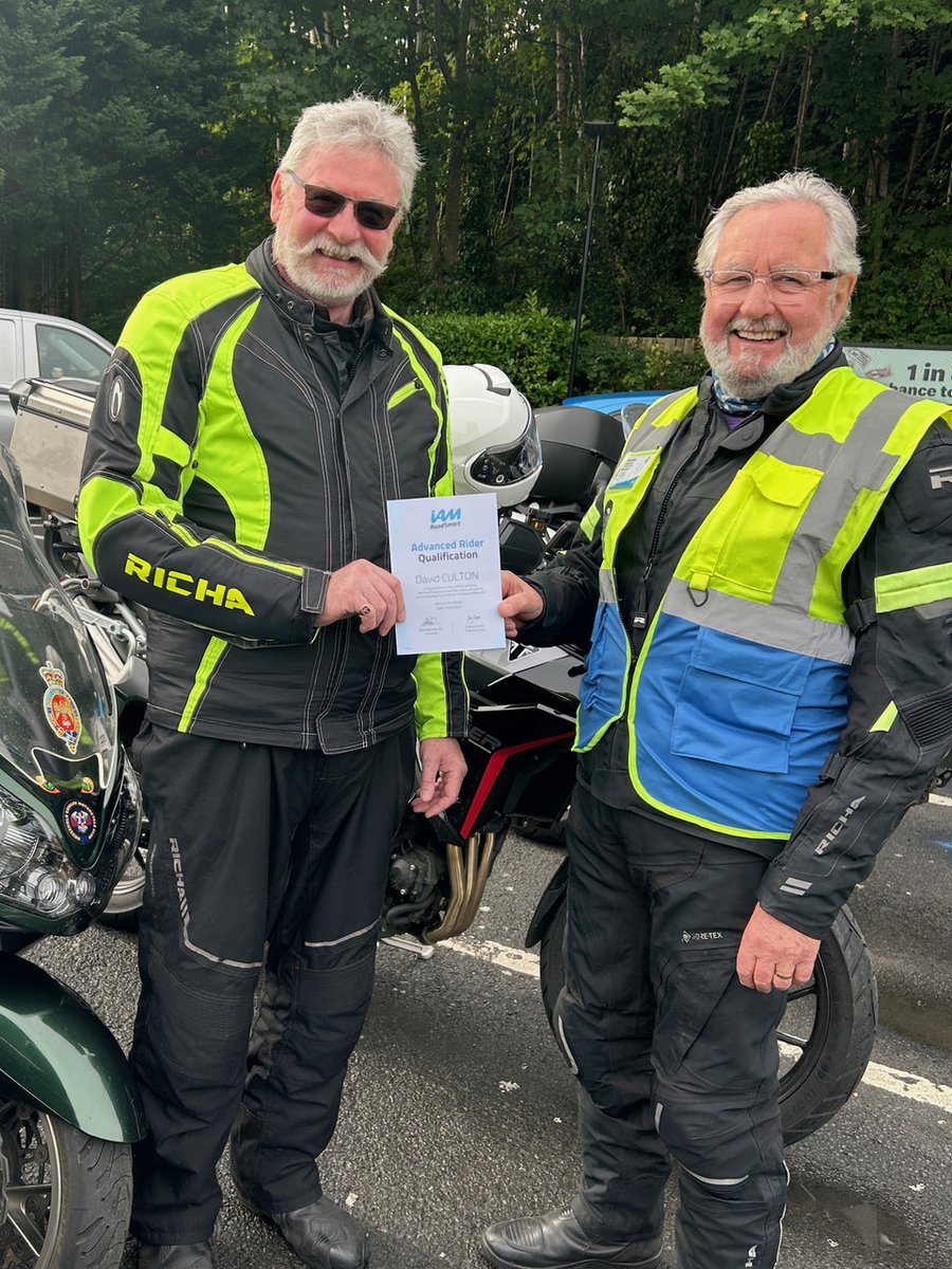 law_scotland's tweet image. 🏍️ David Culton with IAM observer Hamish Coutts.
He secured one of 10 free advanced training places funded by Motorcycle Law Scotland.

More skills = more confidence = safer riding 👊

#AdvancedTraining #IAM #MotorcycleLawScotland #RideSafe