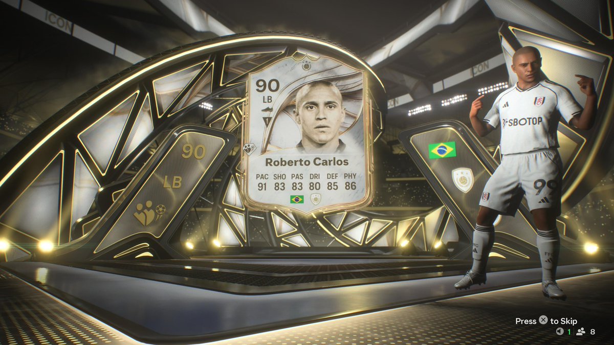 FGMullan's tweet photo. 100k points down and pack luck has been decent I guess https://t.co/wNyPLWYRL4