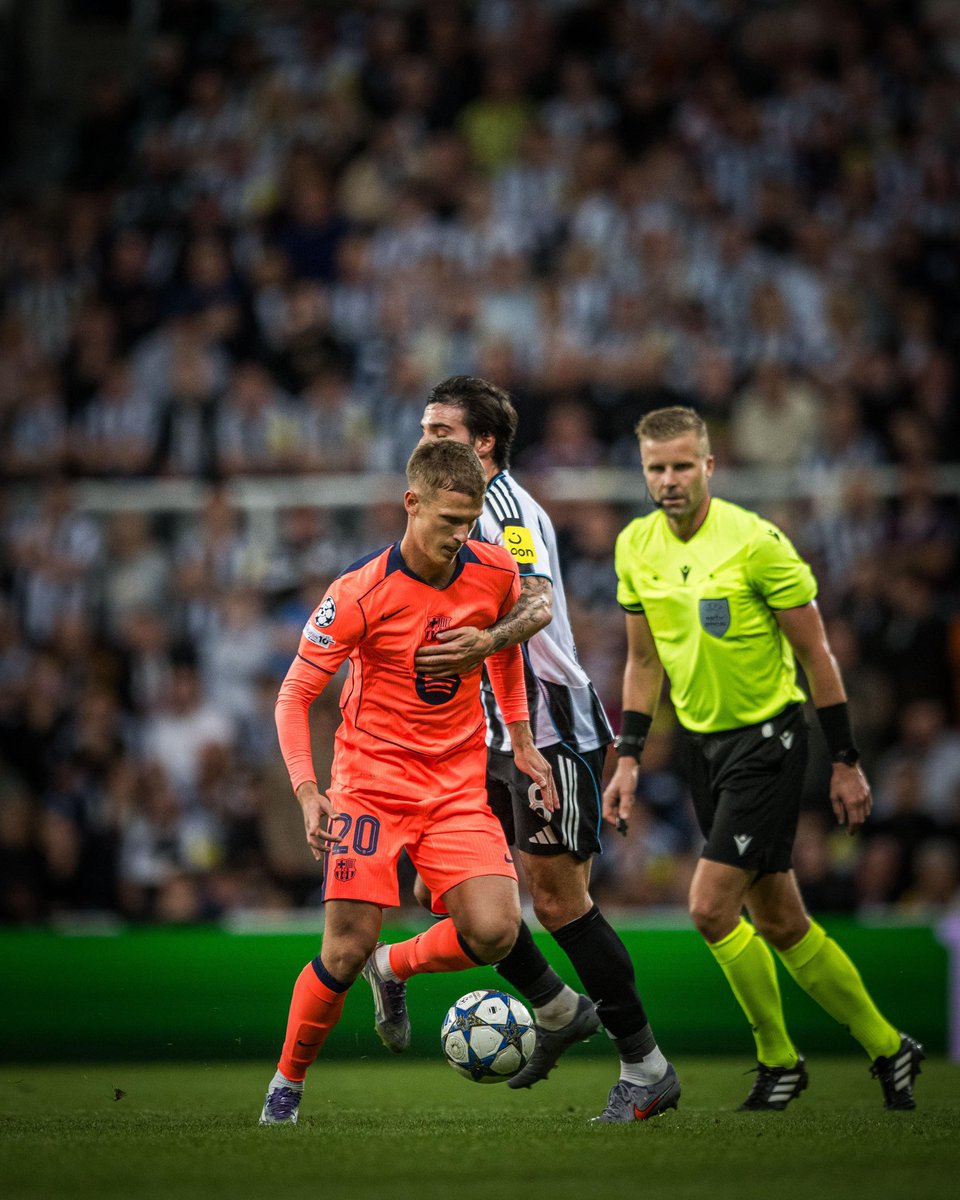 La primera en Champions ✅
Força Barça! 🧡