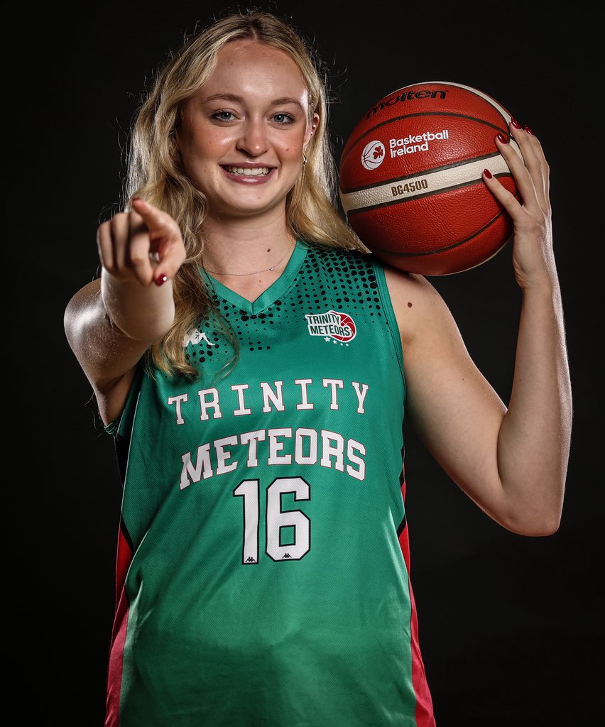 Trinity Basketball tweet media