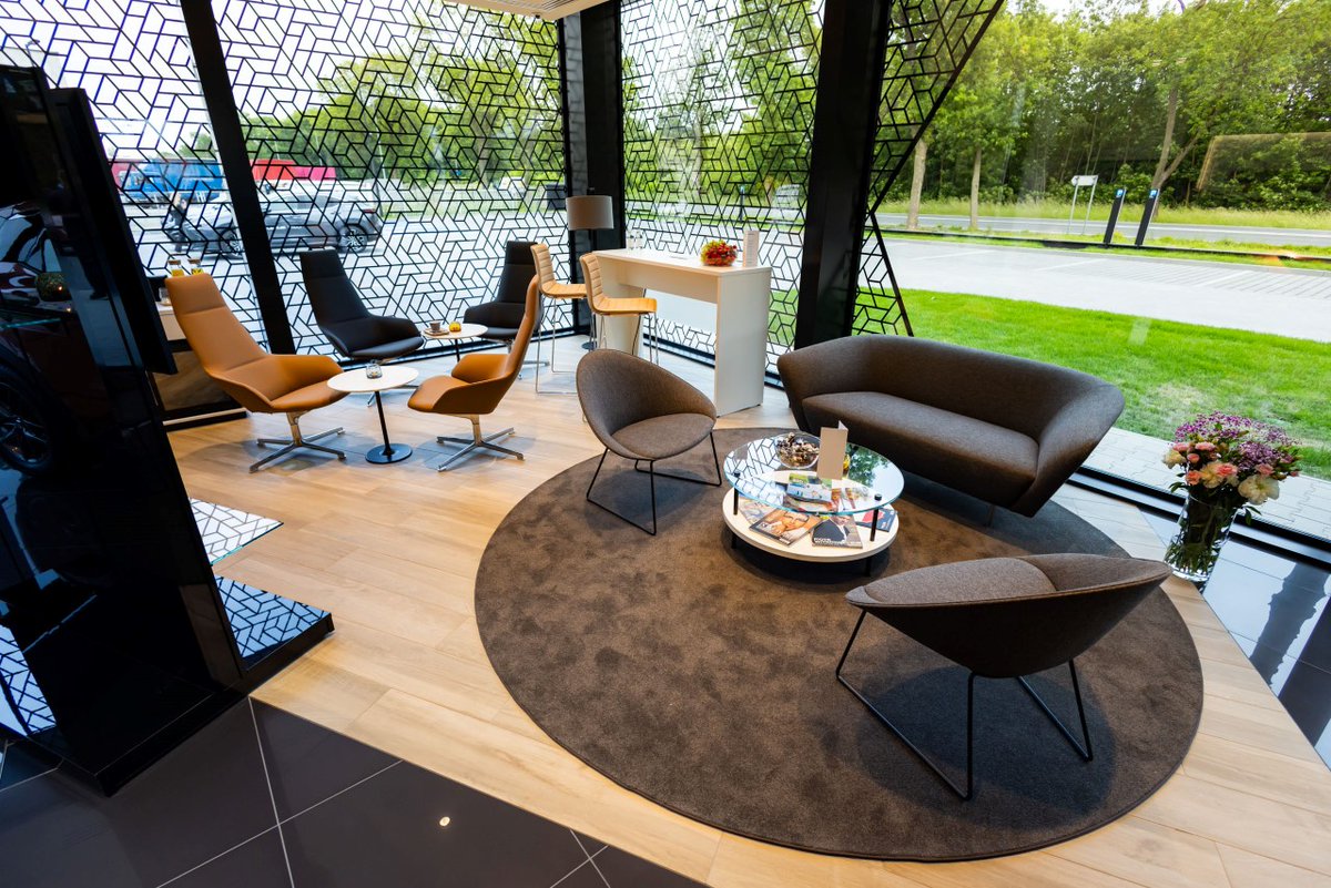 Lexus Polska tweet media